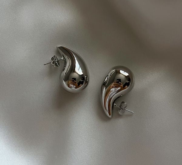 puffy drop earrings - Image 3